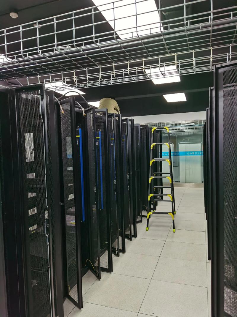 智能化弱電工程助力機房改造，一周攻堅成效顯著
